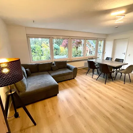 Ruhige Oase Mit Blick Ins Gruene - Modern Und Gemuetlich 아파트