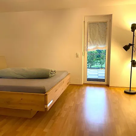 Apartment Ruhige Oase Mit Blick Ins Grüne - Modern Und Gemütlich