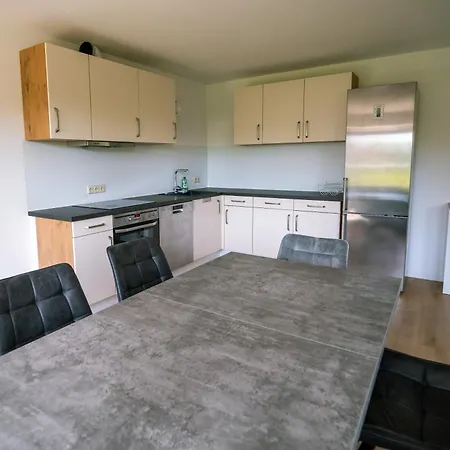 Ruhige Oase Mit Blick Ins Grüne - Modern Und Gemütlich Apartment Althutte